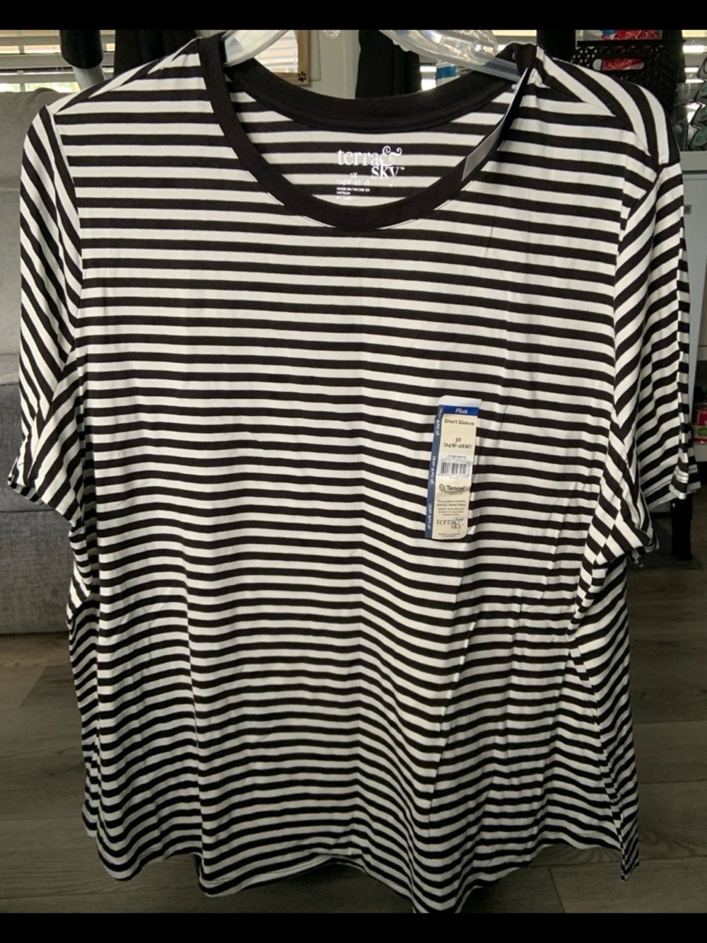 Black & White Striped Shirt 3X Kind